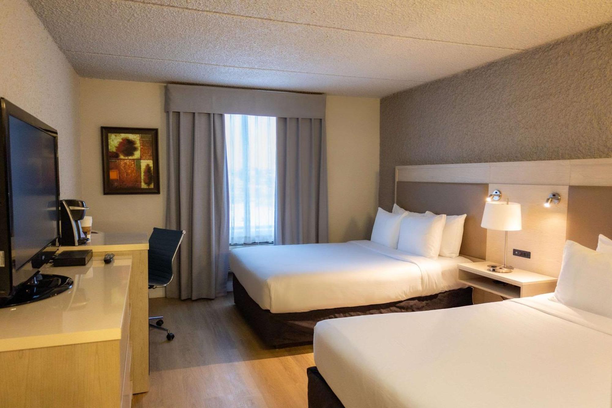 Radisson Hotel Fort St John Fort St. John Eksteriør billede